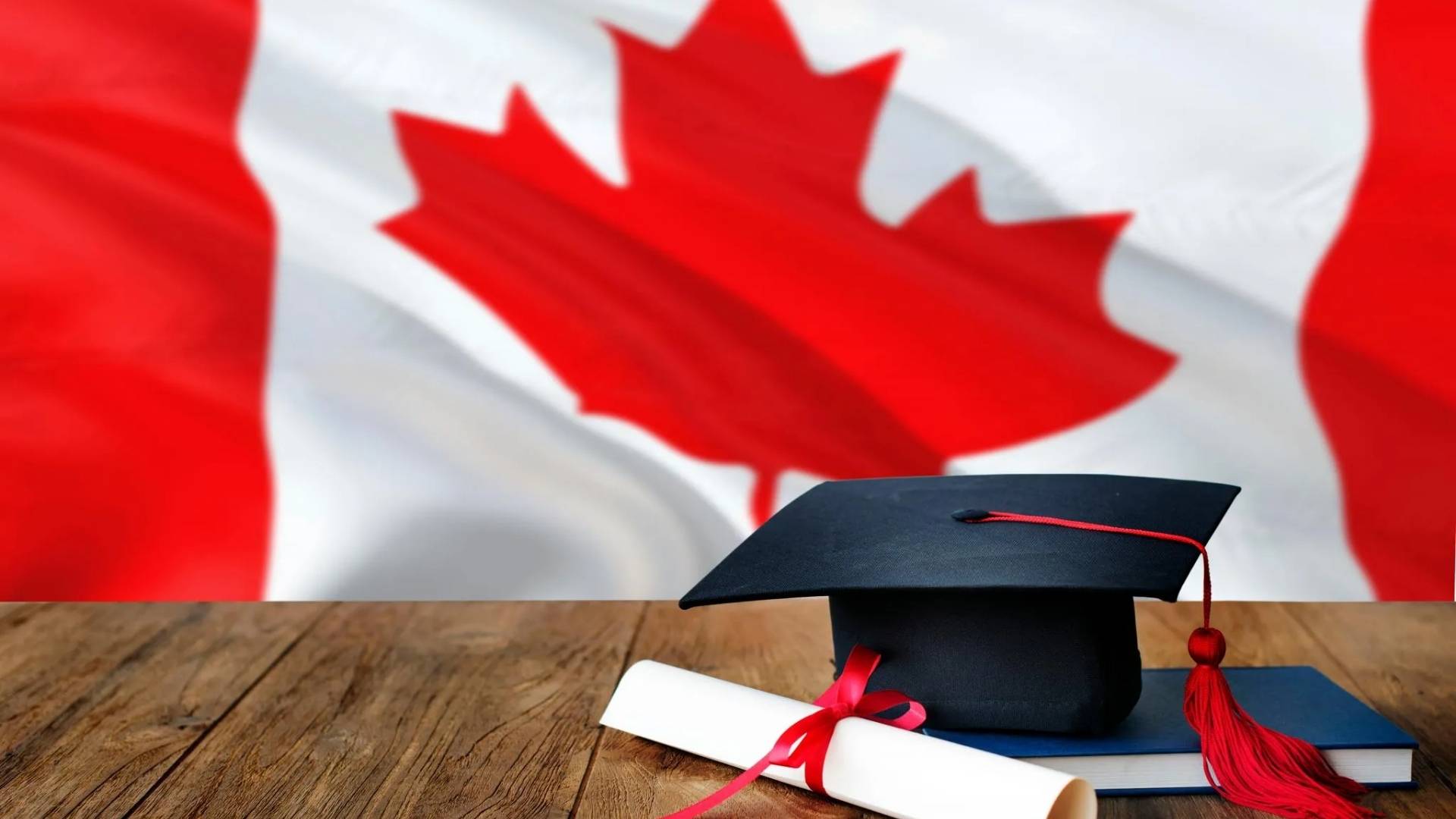 100 000 étudiants étrangers en 2012: Le Canada bat son record