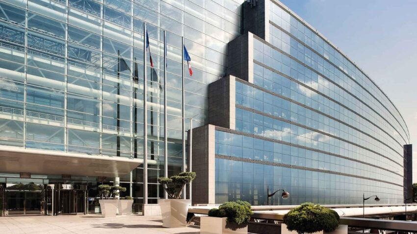 KEDGE Business School Paris building