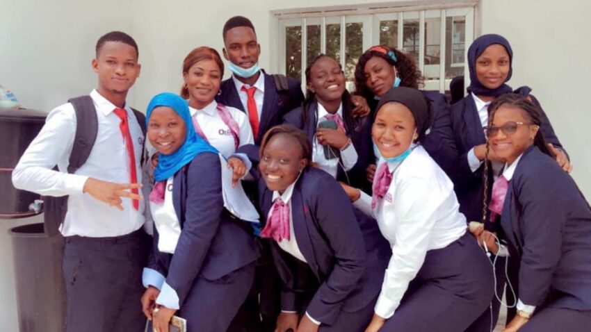 Les étudiants d'OZANA Dakar